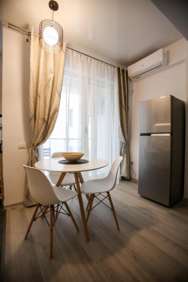 Premium Studios Mamaia Nord - Marea La 50M Năvodari Eksteriør billede