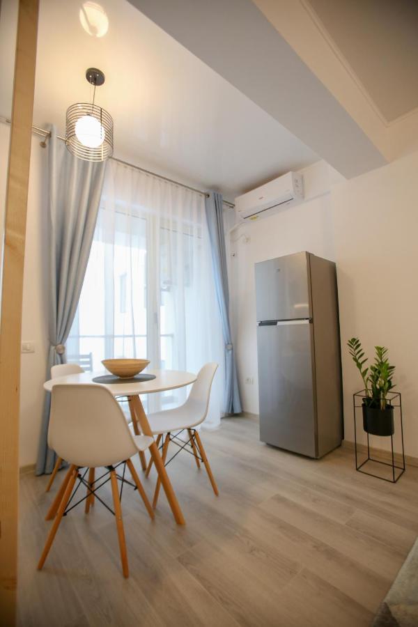 Premium Studios Mamaia Nord - Marea La 50M Năvodari Eksteriør billede