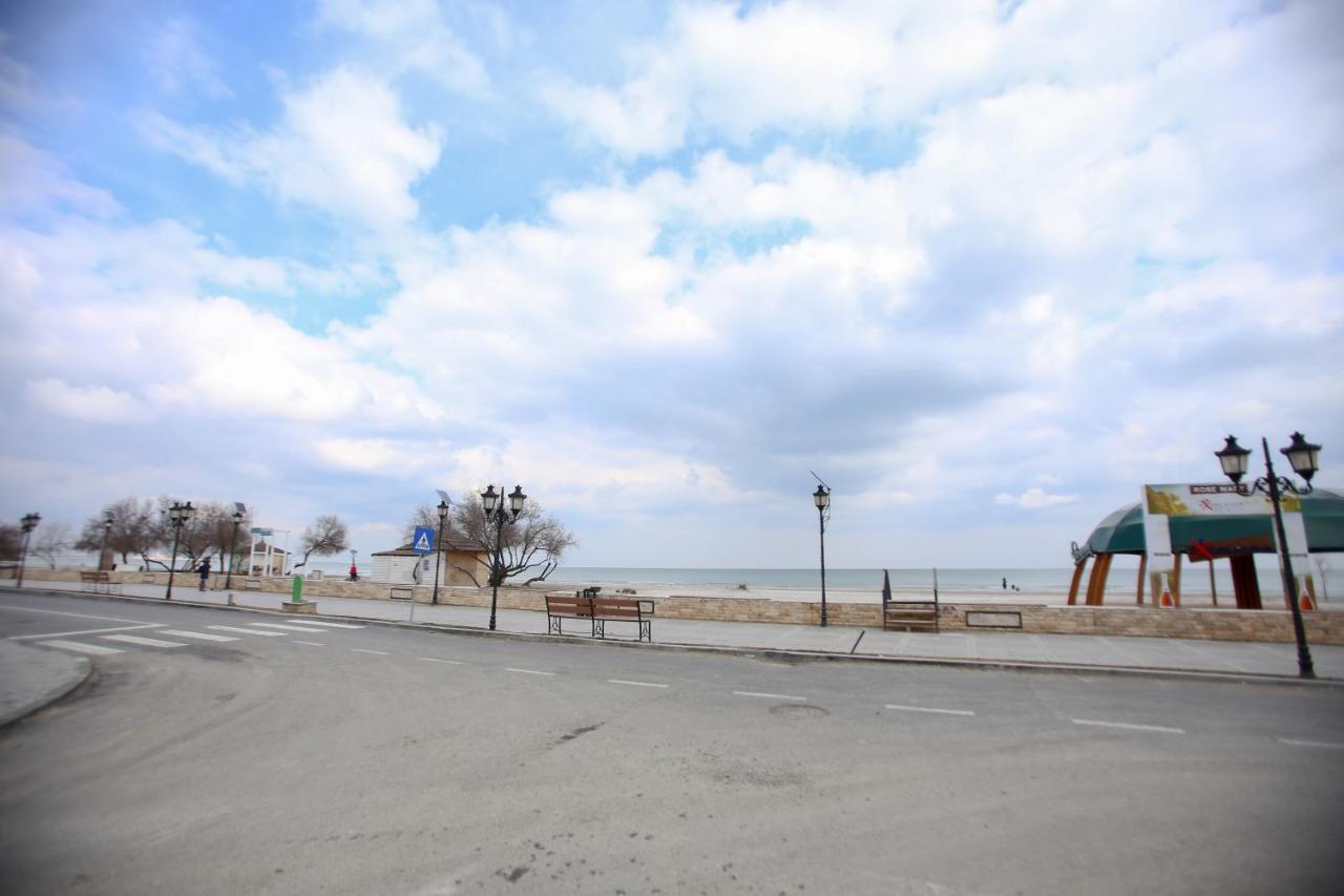 Premium Studios Mamaia Nord - Marea La 50M Năvodari Eksteriør billede