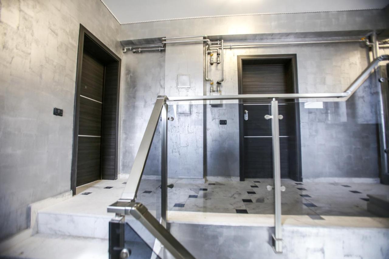 Premium Studios Mamaia Nord - Marea La 50M Năvodari Eksteriør billede